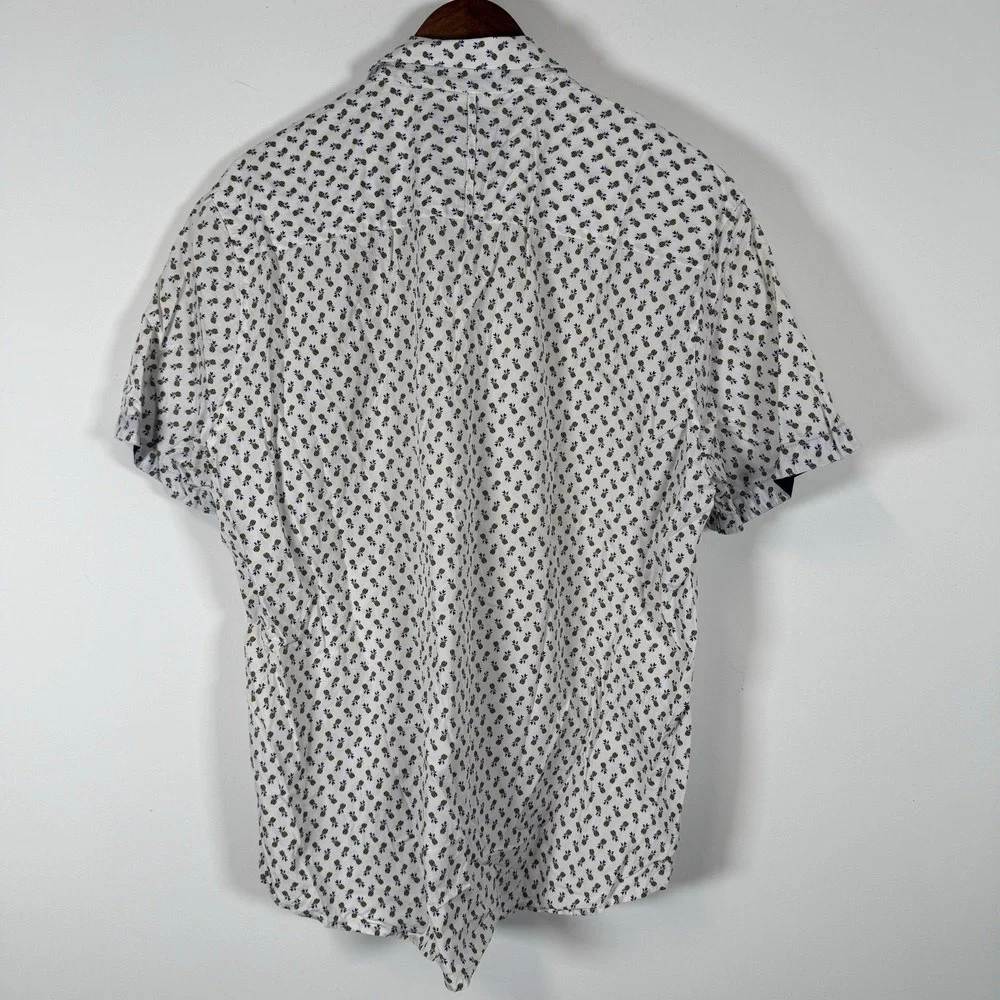 Johnston & Murphy Men's Button Down Shirt Short‎ Sleeve Pineapple Size XL White